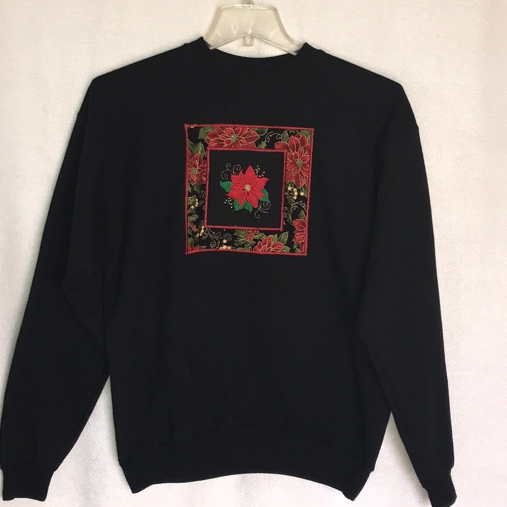 Vintage Christmas embroidered sweatshirt like new condition never worn